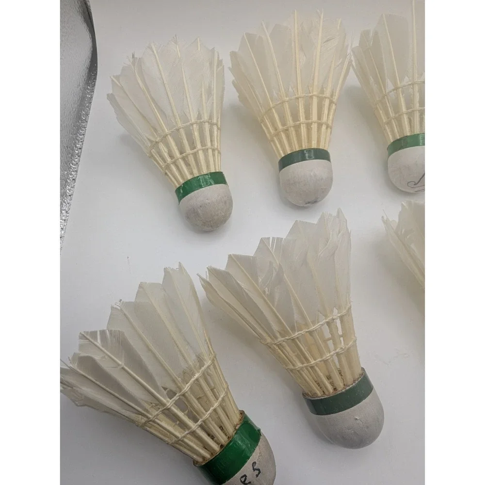 R S L TOURNEY Badminton Shuttlecocks Tube Feather White Green 10pc Vintage READ